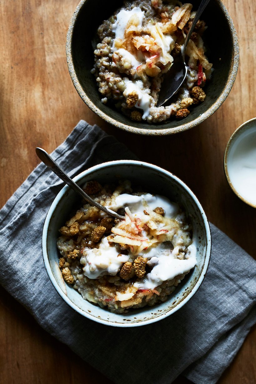 i may just replace my overnight oats obsession with this buckwheat porridge!
