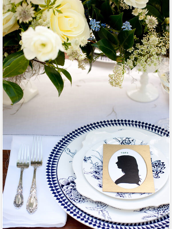 southern black silhouette art gold frame place cards place wedding summer table inspiration ideas