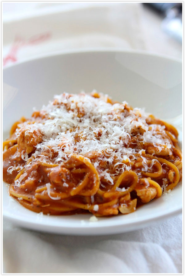 One Pot Spaghetti | Lisa Thiele for Camille Styles