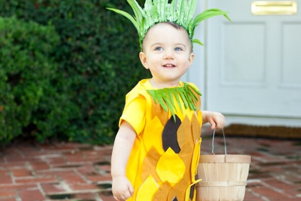 DIY No-Sew Pineapple Halloween Costume | photos by Kate Stafford for Camille Styles