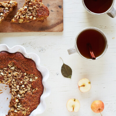 Apple Almond Breakfast Cake