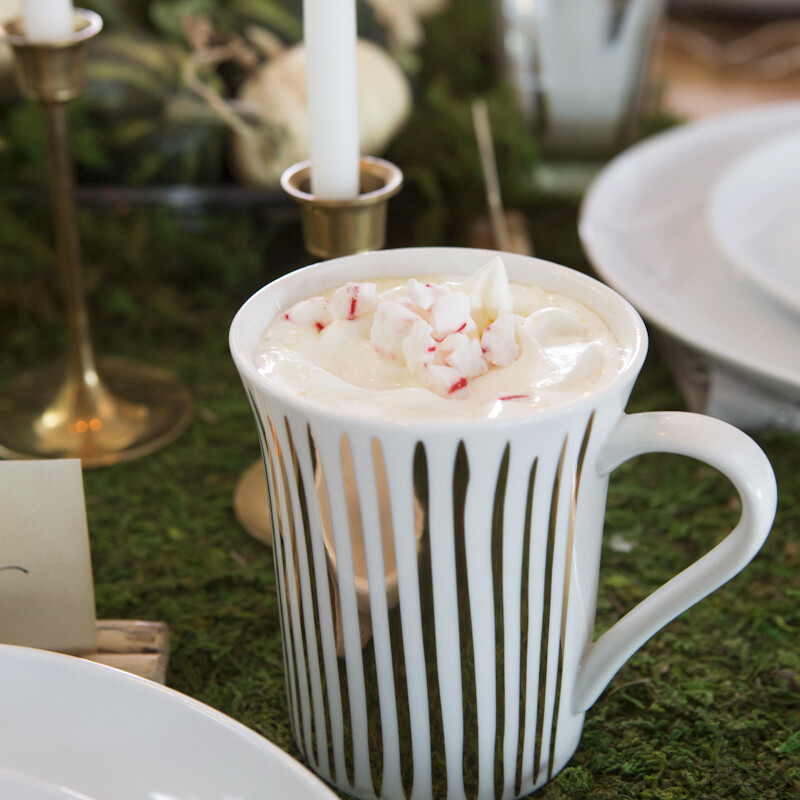 White chocolate peppermint hot cocoa