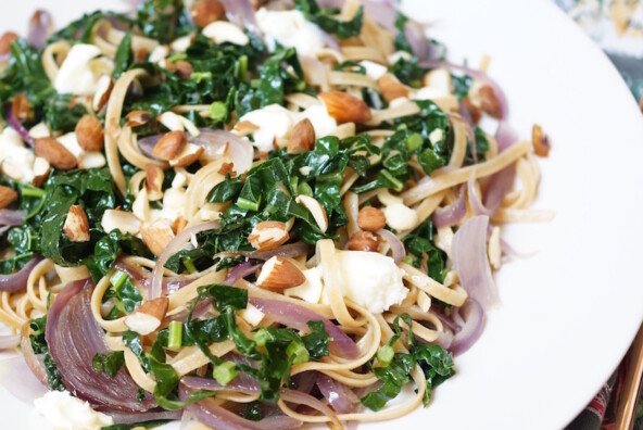 Kale & Caramelized Onion Whole Wheat Linguine pasta recipe