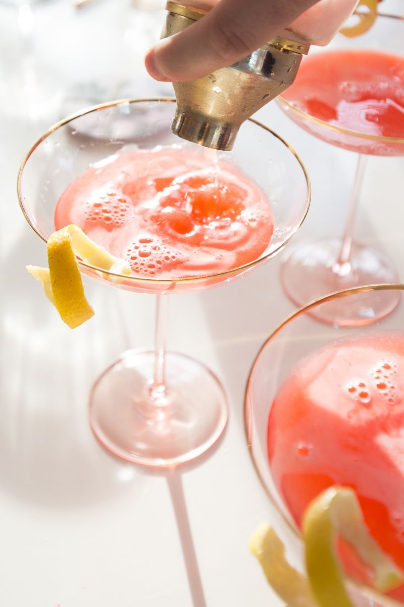 the pink lady cocktail