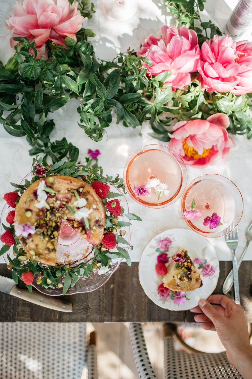 raspberry & pistachio cake with lemon glaze_healthy Valentine's Day desserts