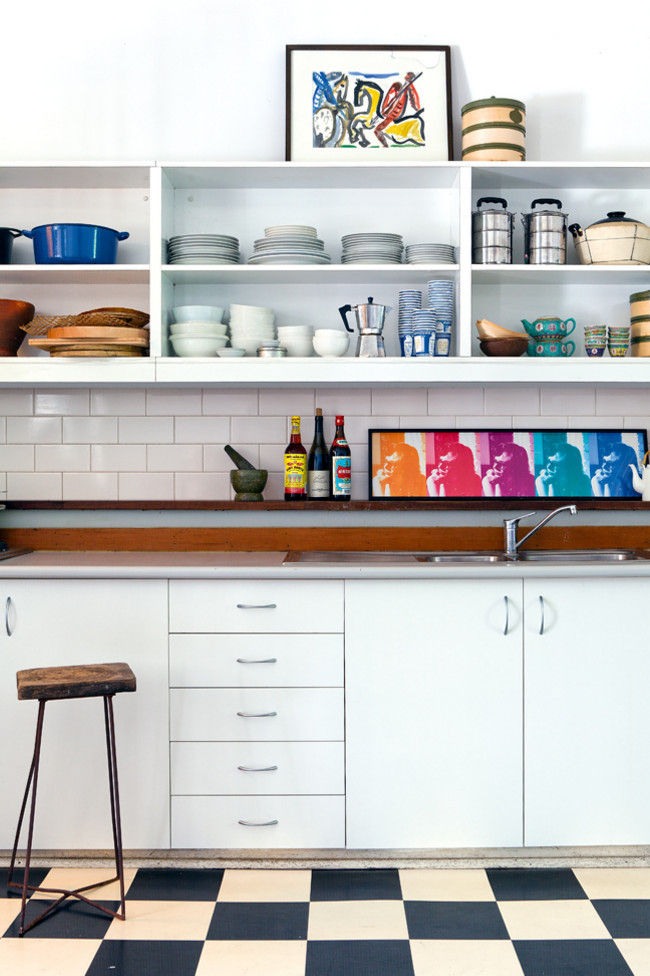 How to Personalize a Rental Kitchen // white kitchen with subway tile & checkered floors