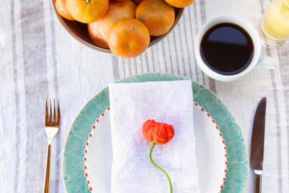 mothers day brunch // place setting with poppy