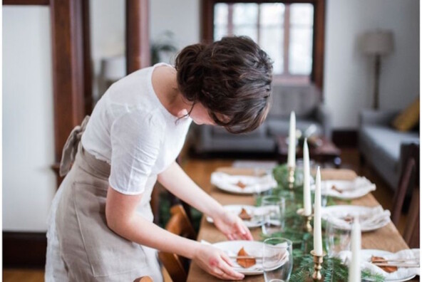 setting the fall table