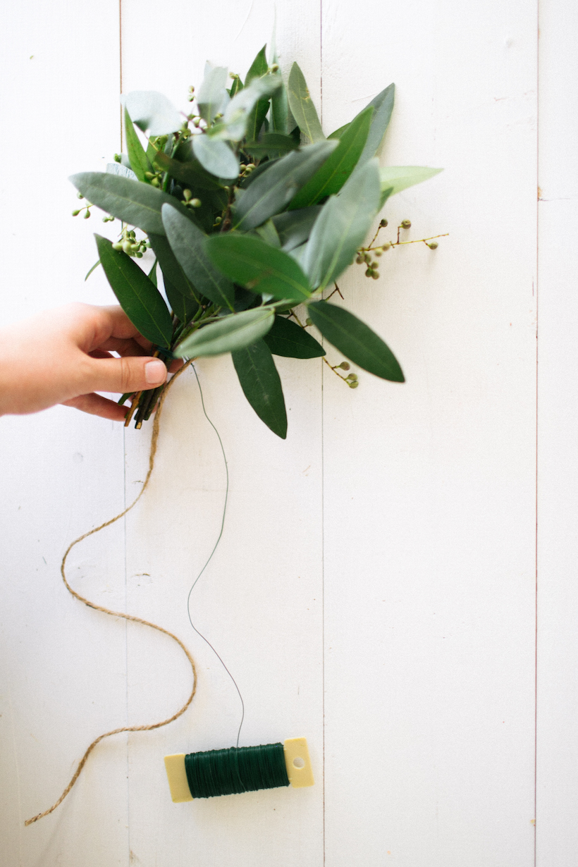 how to make a bay laurel garland for fall
