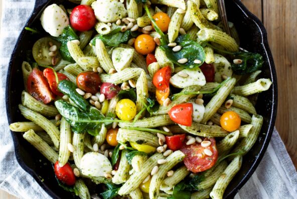 caprese pesto pasta