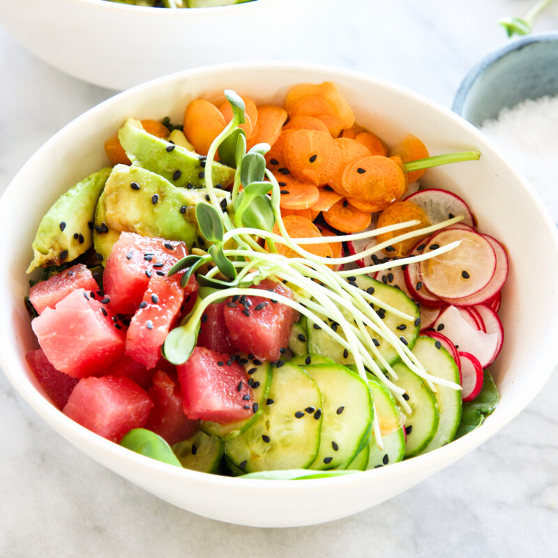 Ahi Tuna Poke Bowl - totally making this for dinner tonight