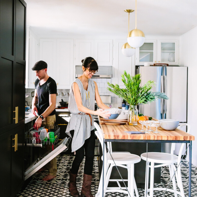 Couple and kitchen goals all wrapped into one.