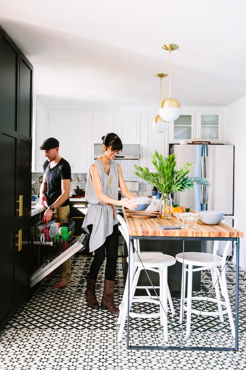 Couple and kitchen goals all wrapped into one.