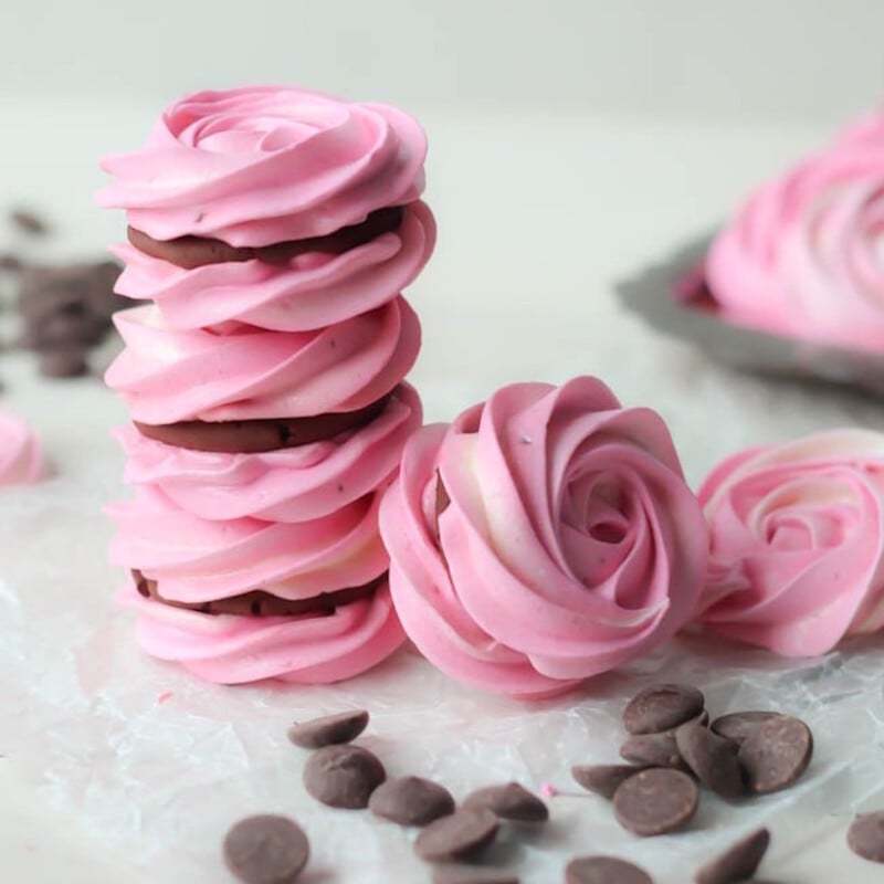 Raspberry meringue sandwiches that look like rose petals! Too cute!