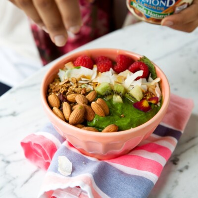 Blue Diamond Almond Smoothie Bowl Brunch