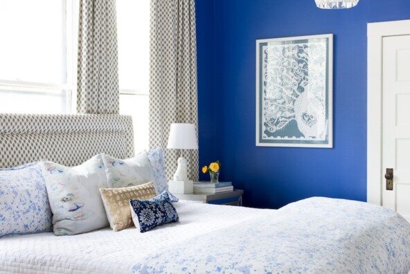 One of the most gorgeous bedroom set ups ever. We LOVE that blue