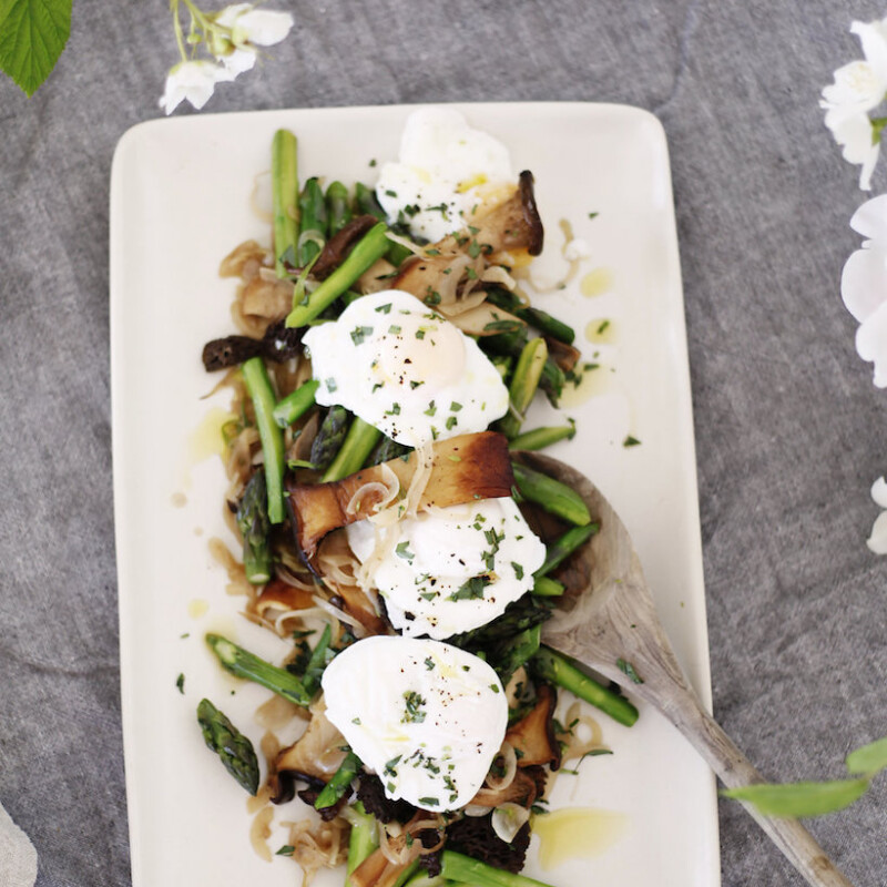 Asparagus and Mushroom Ragout With Poached Eggs
