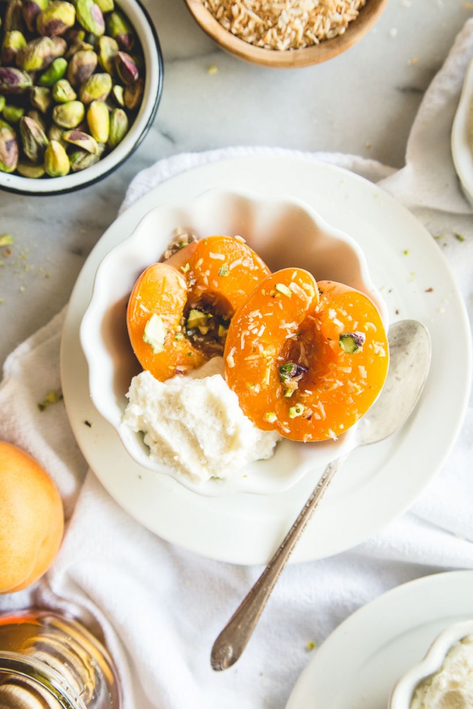 honey roasted apricots with ice cream