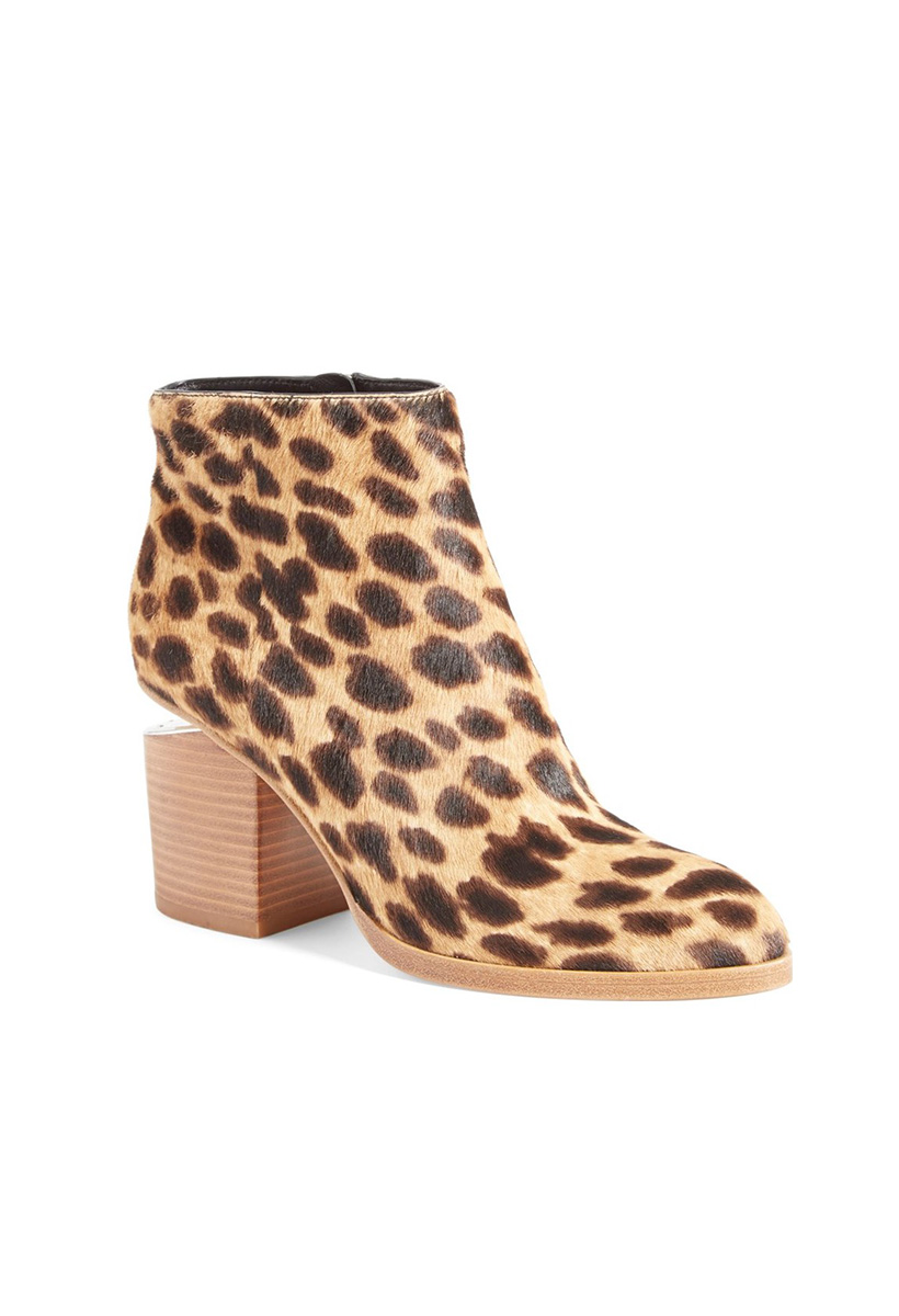 10 Fierce Animal Print Accessories - Camille Styles