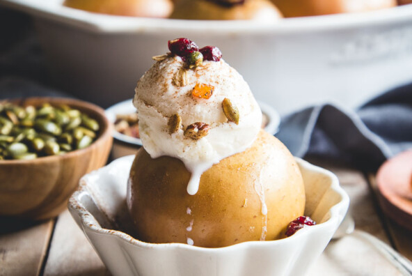 Autumn-Spiced Stuffed Baked Apples