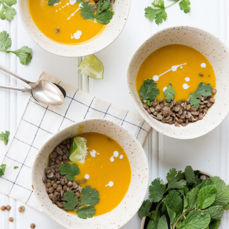 Creamy Pumpkin Soup with Curry & Lentils
