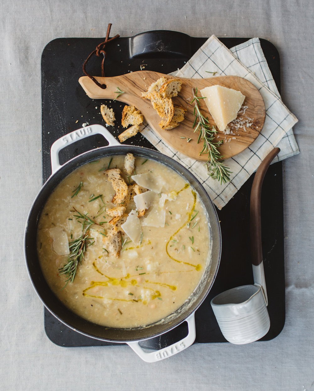 couve-flor assada e sopa de feijão branco com alecrim_melhores receitas de sopa