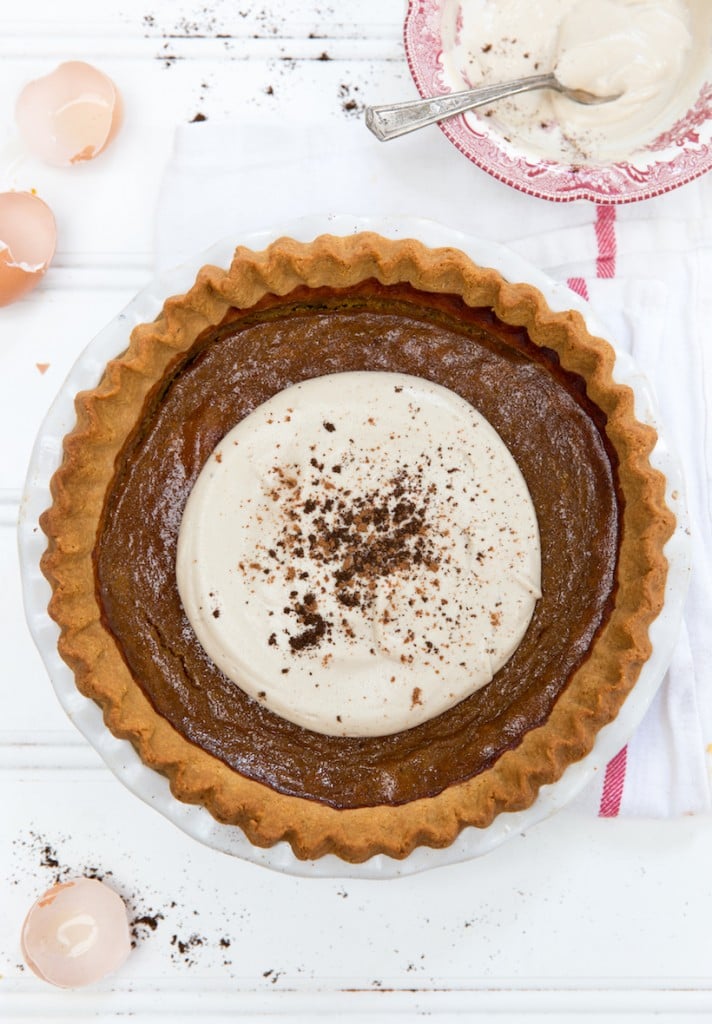 gluten-free and dairy-free pumpkin pie_best thanksgiving dessert for a crowd