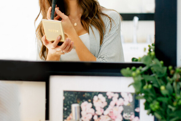 how to get a natural glow with bronzer