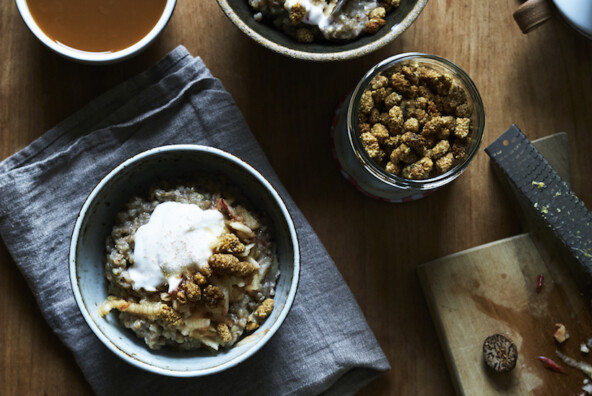 i may just replace my overnight oats obsession with this buckwheat porridge!