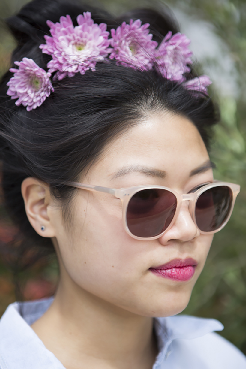 8-ways-to-wear-flowers-in-your-hair-uf-makeup