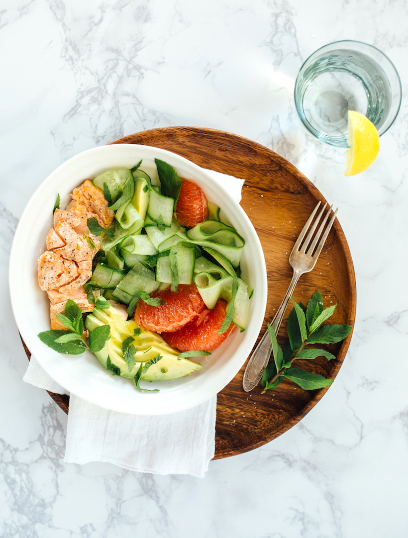Salmon, cucumber and grapefruit salad