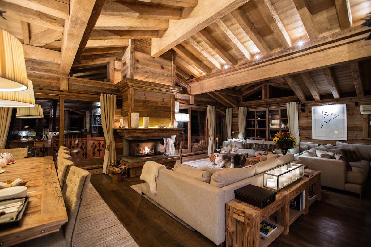 mountain house living room cozy cabin 