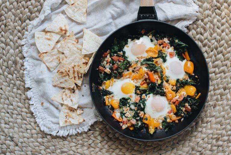 Your Cinco de Mayo Should Start With These Mexican Baked Eggs - Camille ...