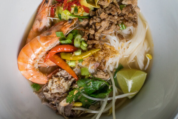 kuy teav deana saukam