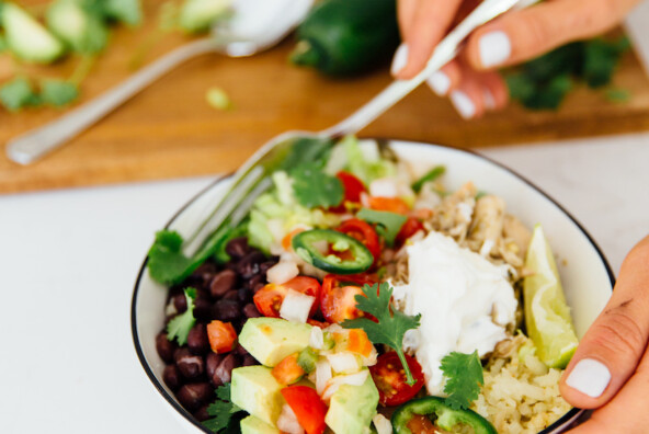 slow cooker chicken burrito bowl