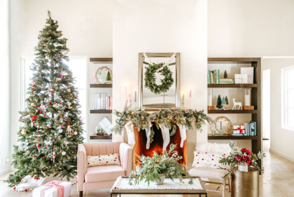 gorgeous living room decorated for the holidays