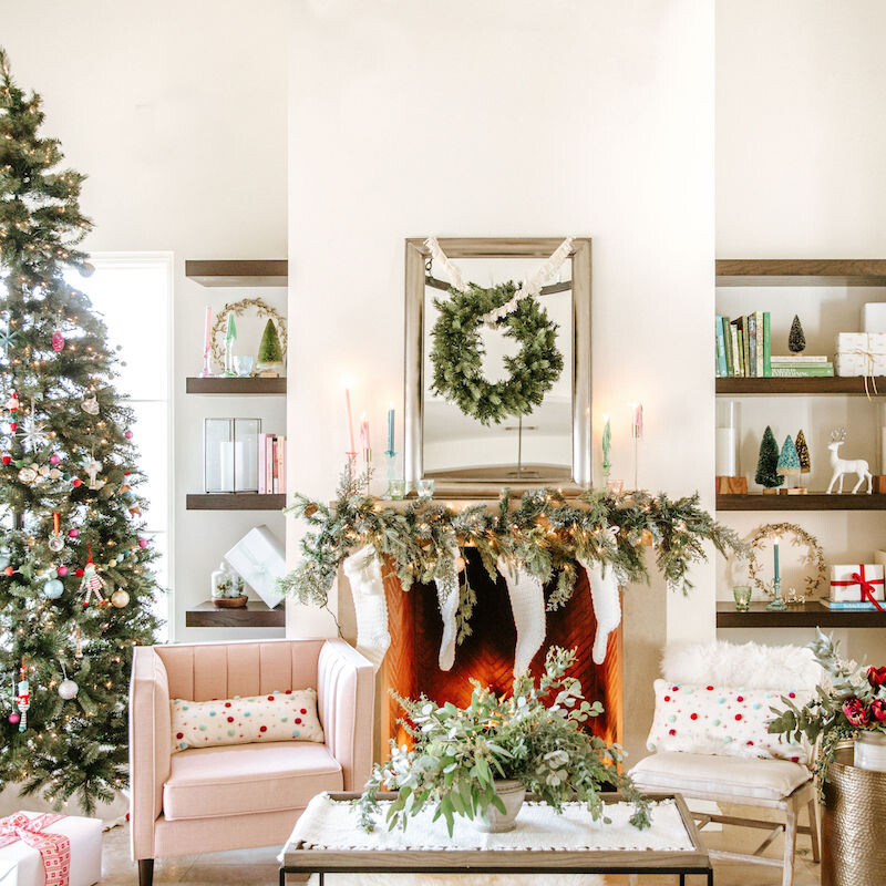 gorgeous living room decorated for the holidays