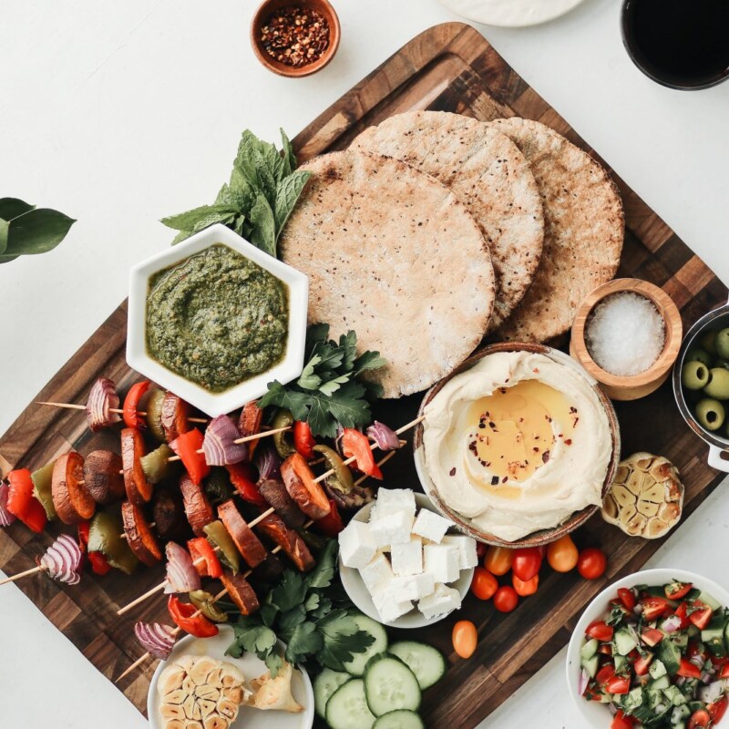 Easy Pita and Kebab Dinner Board for a Party