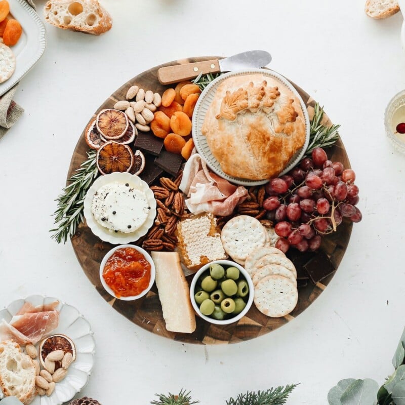 Simple Winter Cheese Board Ideas - Platings + Pairings