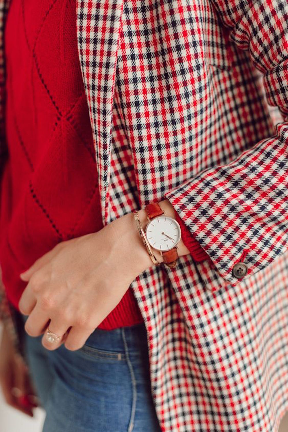 womens work outfit chic watch