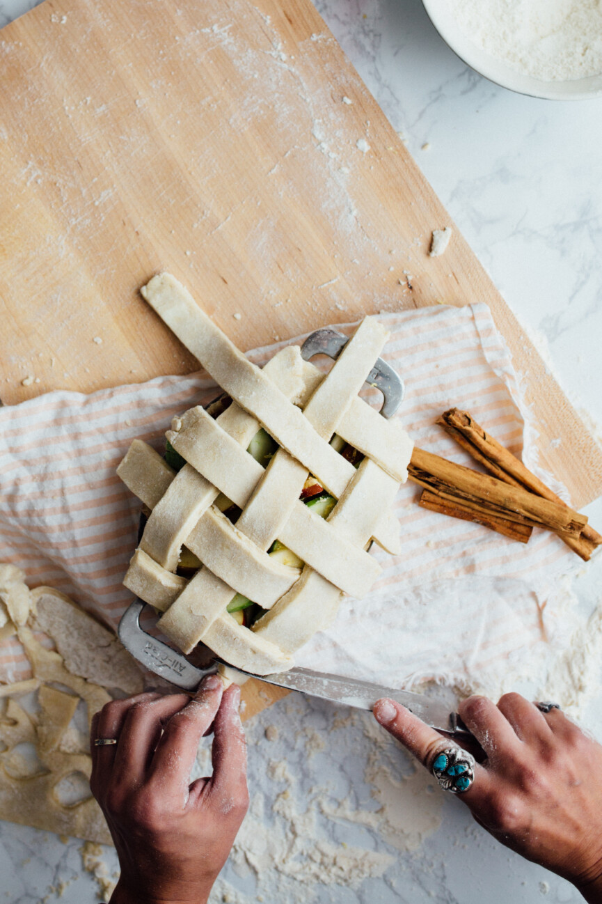 thanksgiving pie crust