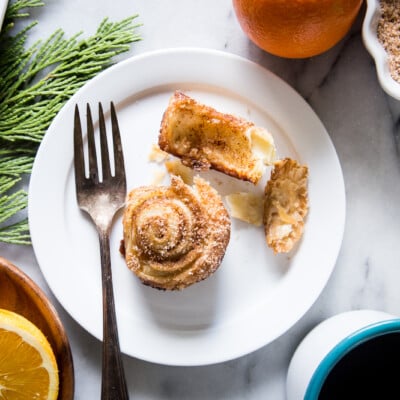 easy christmas morning buns, easy christmas morning breakfast, best cinnamon rolls