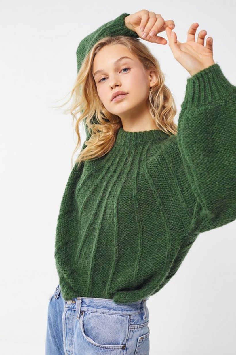 green cozy christmas sweater