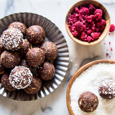 raspberry cocoa energy balls_flax seed vs chia seed