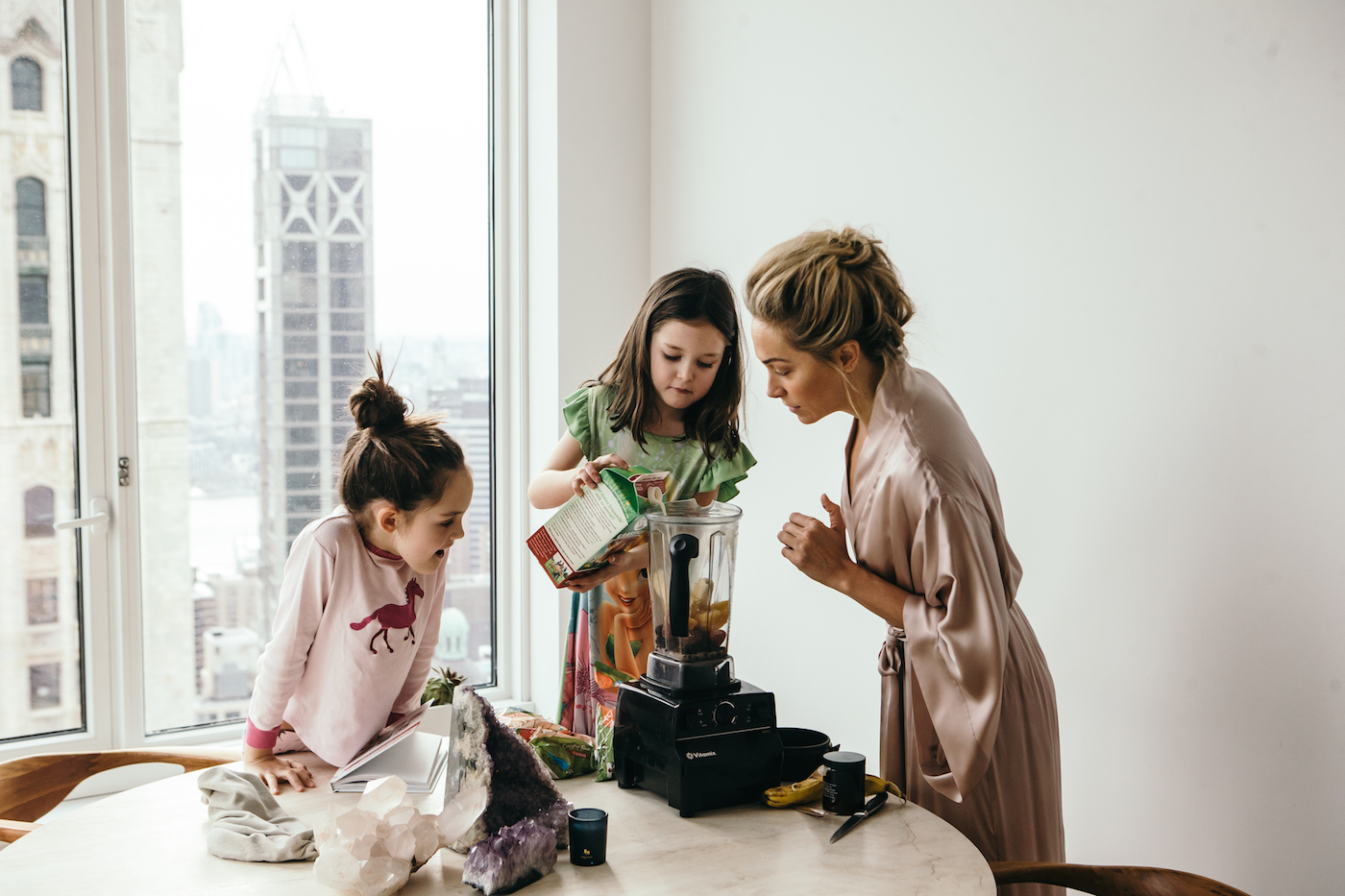 morning smoothie recipe, Taryn Toomey in nyc apartment, Taryn Toomey morning routine