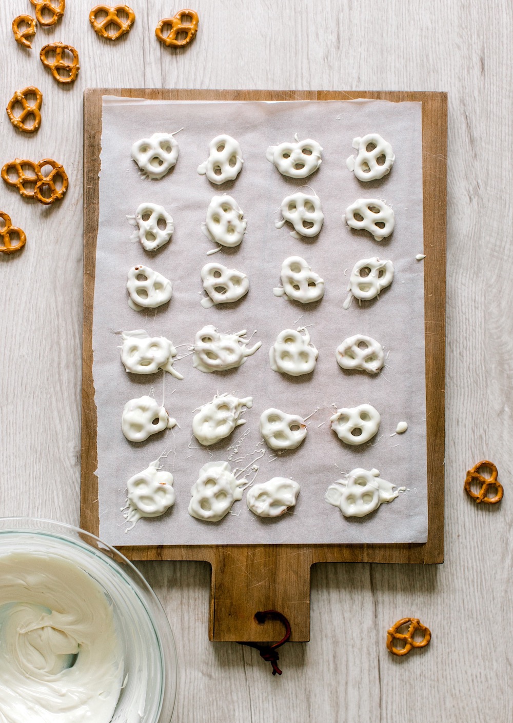 white chocolate covered pretzels for valentine's day
