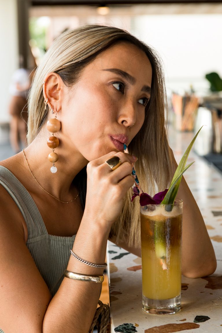 honolulu-s-it-girl-spills-the-secrets-to-her-perfect-staycation