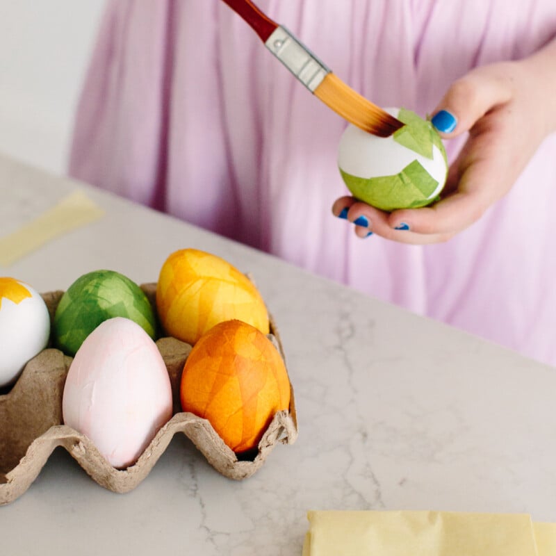 super simple and colorful easter egg DIY