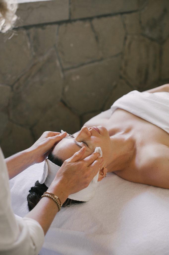 Jenni Kayne Retreat, massage, facial, relax_how to improve skin elasticity
