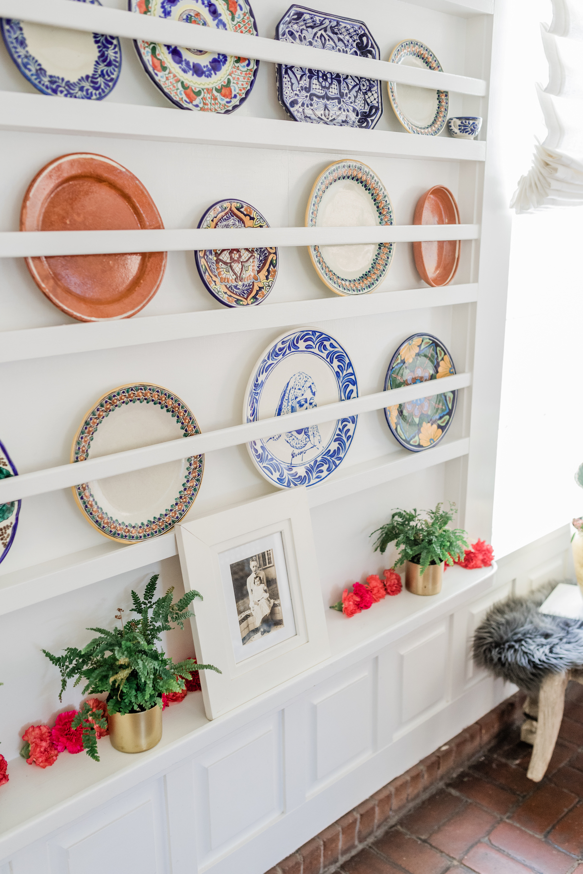 mexican dinner plates display